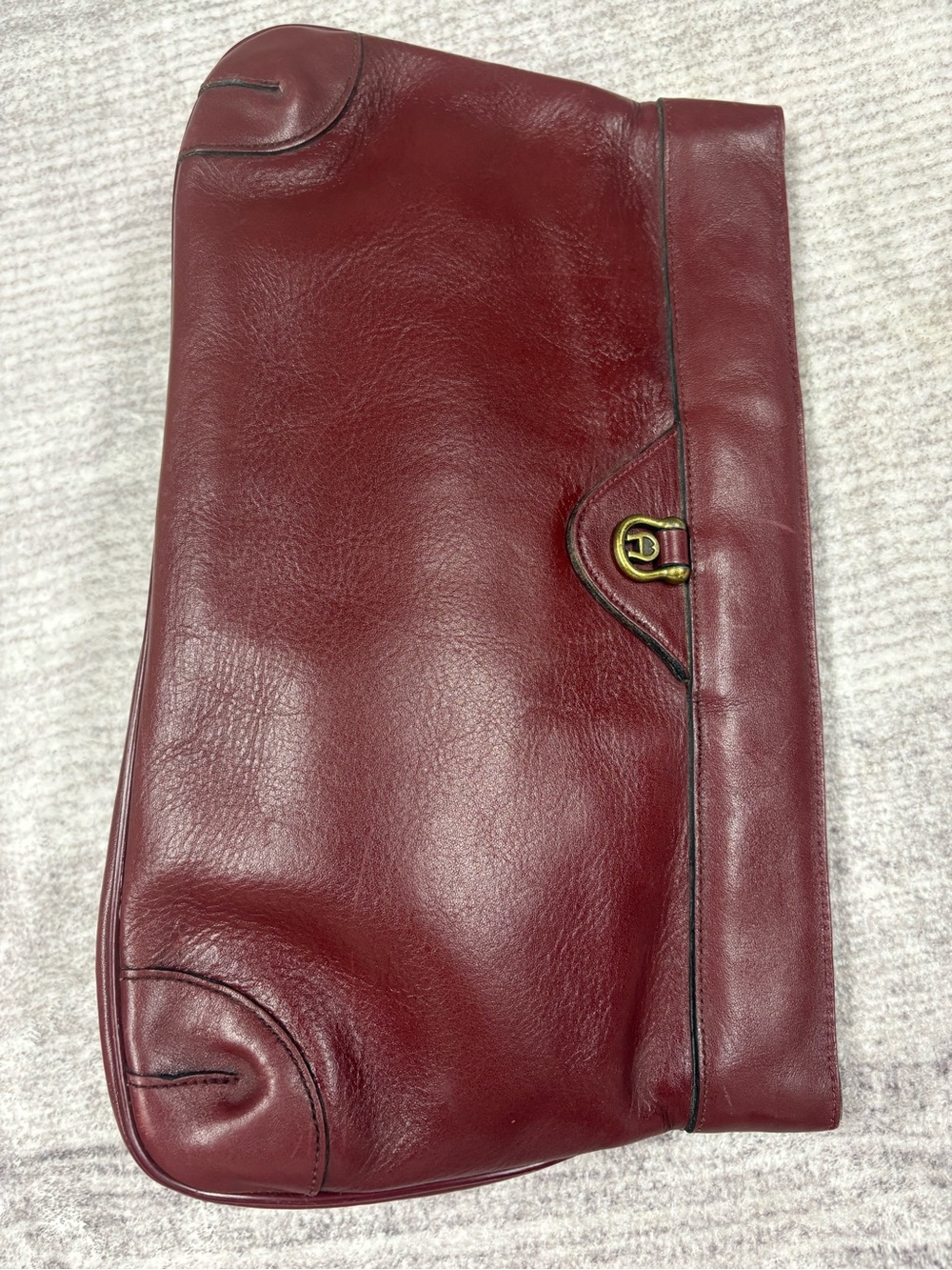 Etienne Aigner Leather Clutch Bag in Deep Burgundy Classic Retro Everyday